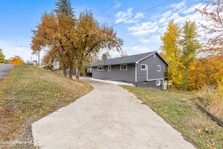 534 Washington Ave, Saint Maries, ID 83861