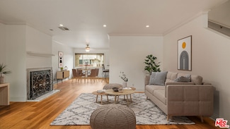715 County Square Dr Unit 2, Ventura, CA 93003