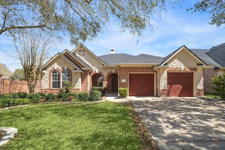 703 Doscher Ln, Sugar Land, TX 77479