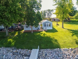 25850 Gunderson Dr, Glenwood, MN 56334