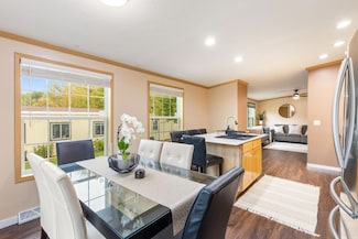 12197 Geneva Way, Saint Paul, MN 55124