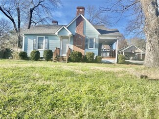 4029 Hilda St, Winston Salem, NC 27101