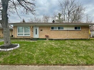 24 Mario Dr, Dayton, OH 45426