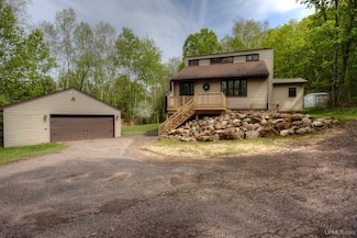 5481 W Center Dr, Hurley, WI 54534