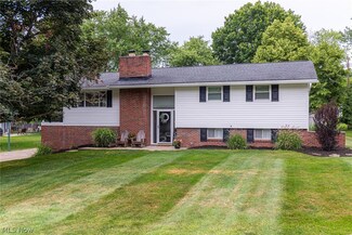 1636 Tuscarawas Ave, Coshocton, OH 43812