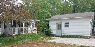 2049 S Crow Point Ln, Cedarville, MI 49719