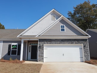317 Acorn St, Sumter, SC 29154