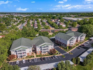 1507 S Old Highway 94 Unit 302, Saint Charles, MO 63303