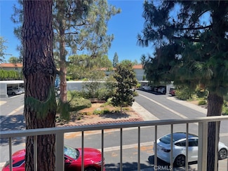 821 Via Alhambra Unit N, Laguna Woods, CA 92637