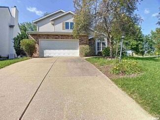 1780 Plymouth Dr, Bettendorf, IA 52722