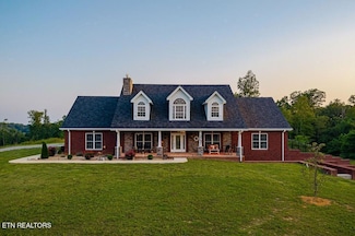 3292 Moss Arcot Rd, Celina, TN 38551