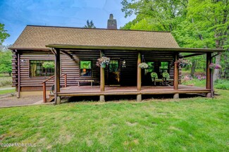 18 Stone Hill Rd, Cream Ridge, NJ 08514