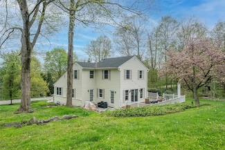 187 Croton Ave, Mount Kisco, NY 10549