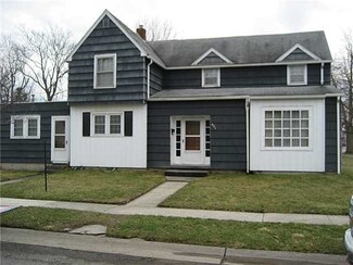 321 N Cherry St, Paulding, OH 45879