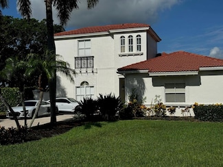 8163 Lakeview Dr, West Palm Beach, FL 33412