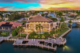 660 Kendall Dr, Marco Island, FL 34145