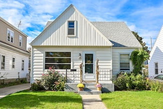 209 N 70th St, Milwaukee, WI 53213