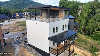 717 Moccasin Way, Pigeon Forge, TN 37863