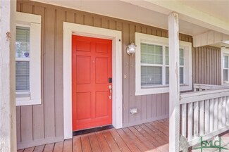 74 Bazemore Ave, Savannah, GA 31408