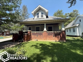 1235 Avenue C, Fort Madison, IA 52627