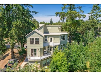 8780 SE Flavel St, Portland, OR 97266