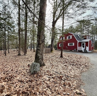 364 Indian Point Rd, Bar Harbor, ME 04609
