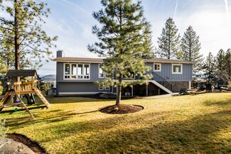 1731 NW Rimrock Dr, Bend, OR 97703