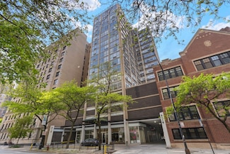 3110 N Sheridan Rd Unit 1205, Chicago, IL 60657