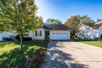 1404 Peach Tree Ln, Pacific, MO 63069