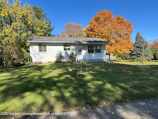 210 Hurd St, Saint Johns, MI 48879