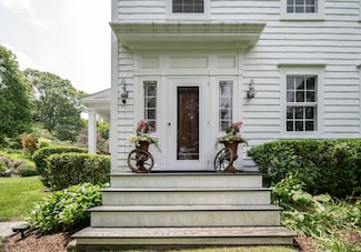 23 Goodsell Hill Rd, Redding, CT 06896