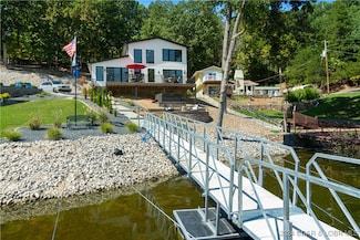250 Wilmore Rd, Lake Ozark, MO 65049