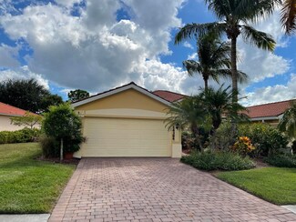 14394 Manchester Dr, Naples, FL 34114