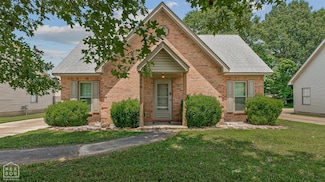 1506 Golf Course Dr, Jonesboro, AR 72404