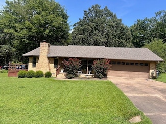 108 Lakeview Cir, Russellville, AR 72802