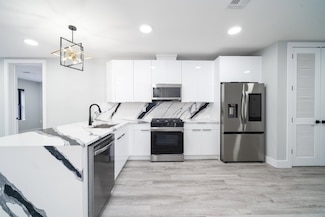 187 Culver Ave Unit 113, Jersey City, NJ 07305