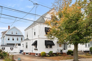 33 Bayswater St, Boston, MA 02128