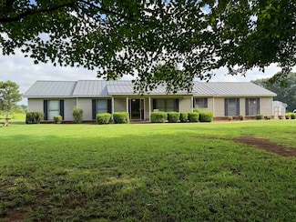 731 Alabama 36, Moulton, AL 35650