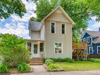 1622 Polk St NE, Minneapolis, MN 55413