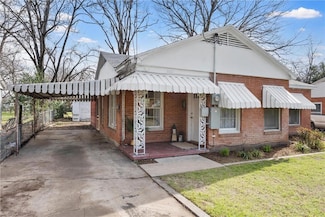 3637 N 25th St, Waco, TX 76708