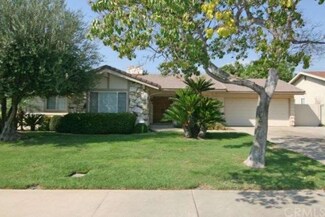 1085 Syracuse Dr, Claremont, CA 91711