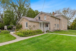 4105 Lime Kiln Rd, Green Bay, WI 54311