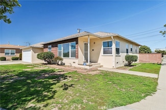 1303 W 146th St, Gardena, CA 90247