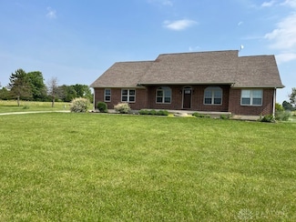 5671 Sonora Rd, Lewisburg, OH 45338