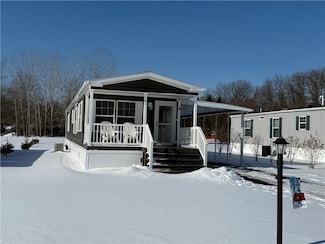 1021 #61 Waterloo Geneva Rd, Waterloo, NY 13165