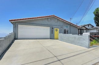 1656 Maria Ave, Spring Valley, CA 91977