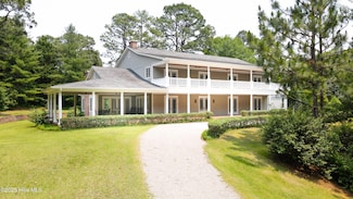 215 Inverrary Rd, Pinehurst, NC 28374