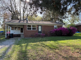 106 Ward Rd, Greensboro, NC 27405