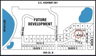 1513 Hannah Ln, Aberdeen, SD 57401