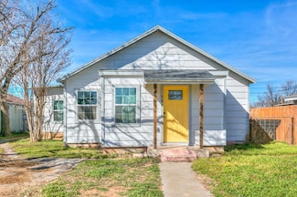 106 W 27th St, San Angelo, TX 76903